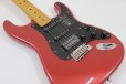 画像8: Fender　American Ultra II Stratocaster HSS Sinister Red