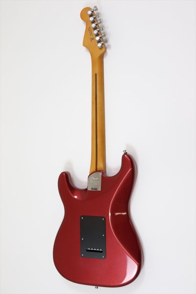 画像2: Fender　American Ultra II Stratocaster HSS Sinister Red